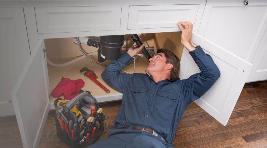 Local annual plumbing maintenance in Knippa, TX